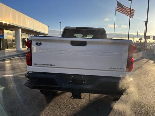 2025 Chevrolet Silverado 2500 Custom