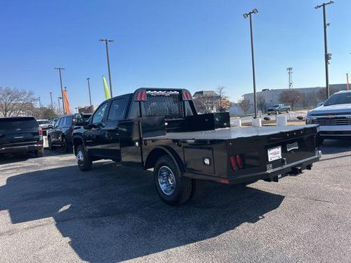 2026 Chevrolet Silverado 3500 LT