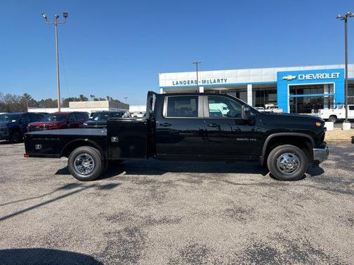 2026 Chevrolet Silverado 3500 LT
