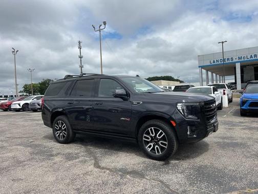 2023 GMC Yukon 4WD AT4
