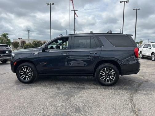 2023 GMC Yukon 4WD AT4
