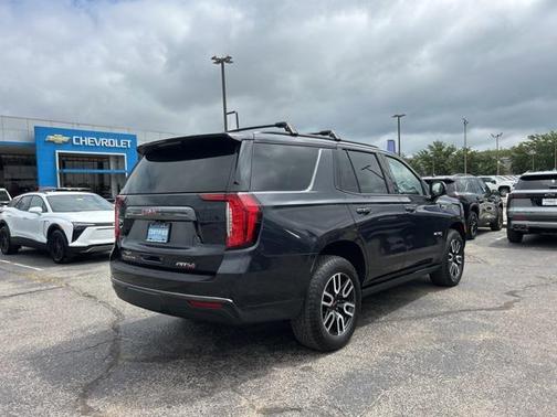 2023 GMC Yukon 4WD AT4
