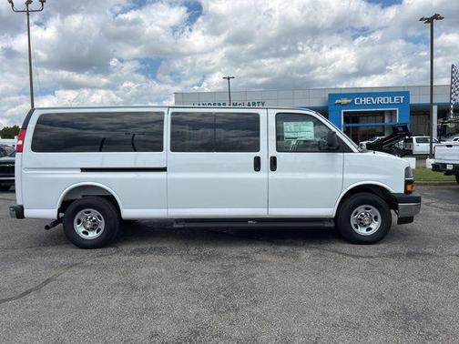 Summit White 2025 Chevrolet Express 3500 RWD 3500 Extended Wheelbase WT