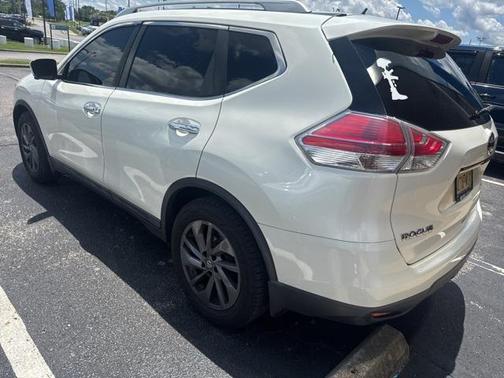 2016 Nissan Rogue SL