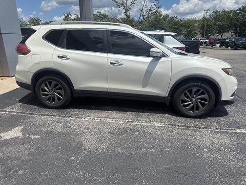 2016 Nissan Rogue SL