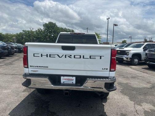 Summit White 2026 Chevrolet Silverado 2500 LTZ