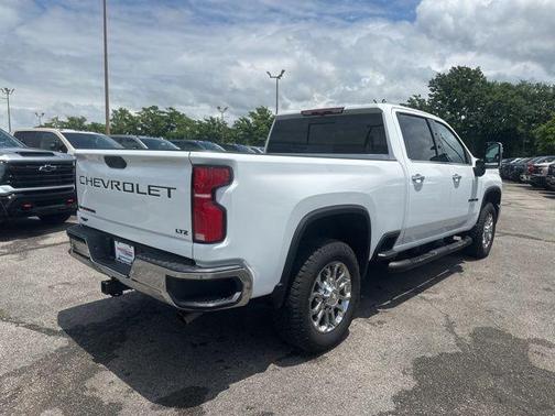 Summit White 2026 Chevrolet Silverado 2500 LTZ