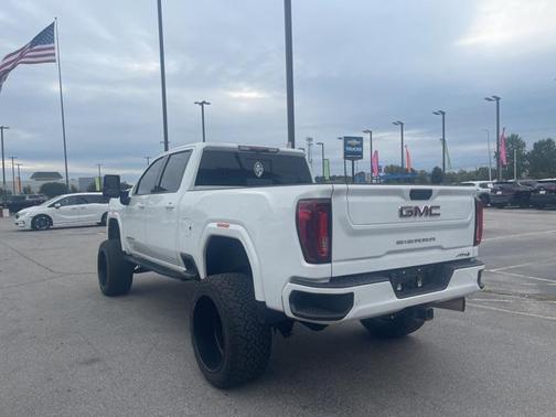 2022 GMC Sierra 2500 AT4