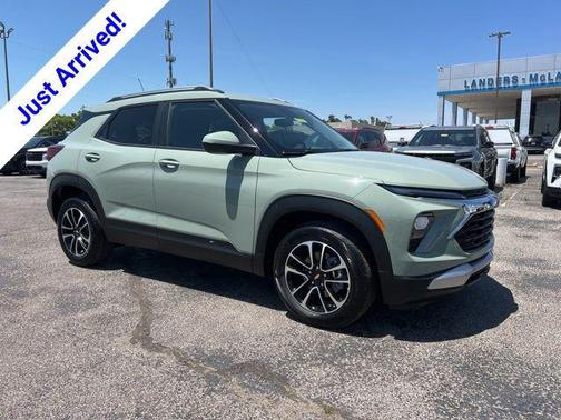 Cacti Green 2026 Chevrolet Trailblazer LT