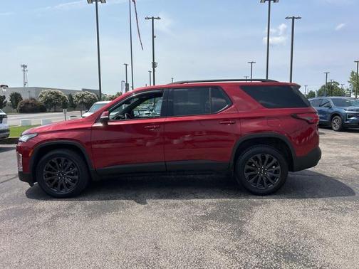 2022 Chevrolet Traverse RS