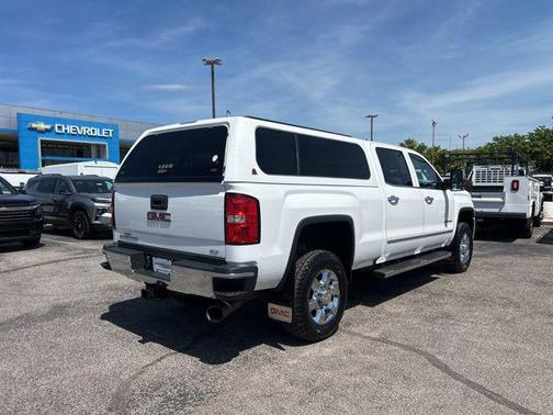 Summit White 2018 GMC Sierra 2500 SLT