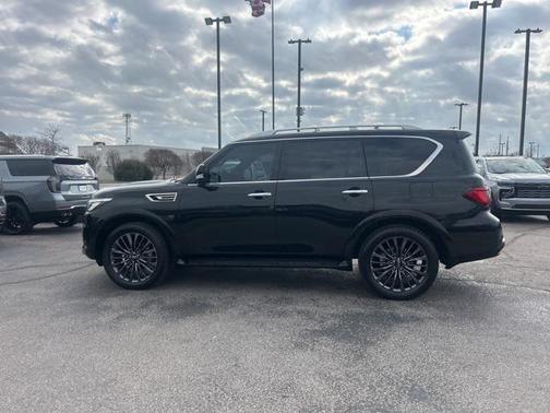 2024 INFINITI QX80 SENSORY AWD