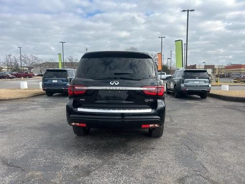 2024 INFINITI QX80 SENSORY AWD