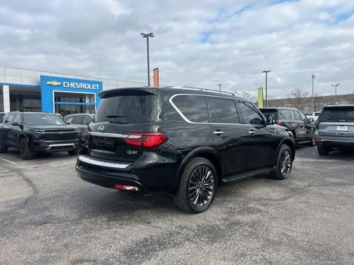 2024 INFINITI QX80 SENSORY AWD