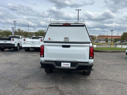 Summit White 2026 Chevrolet Colorado WT