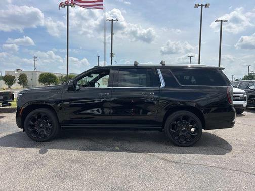 Black 2026 Chevrolet Suburban High Country, 4WD