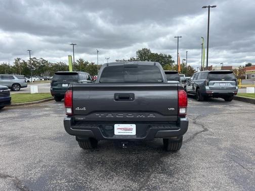 2022 Toyota Tacoma SR5