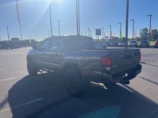 2022 Toyota Tacoma SR5