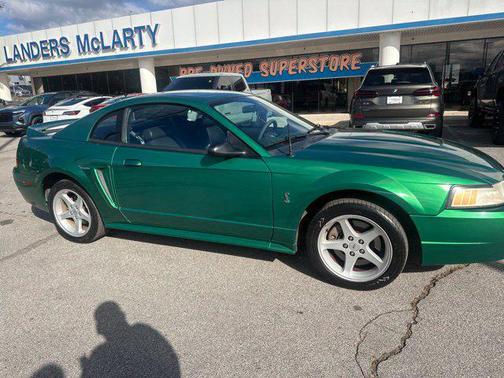 Electric Green Clearcoat Metallic 1999 Ford Mustang SVT Cobra