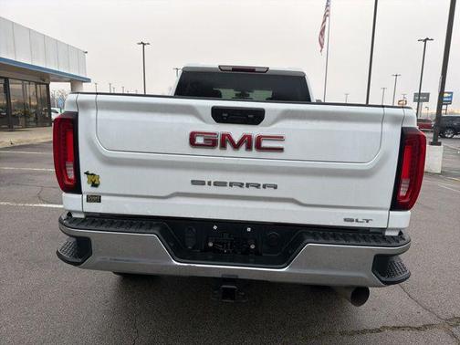 2022 GMC Sierra 3500 SLT