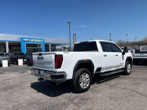 2022 GMC Sierra 3500 SLT