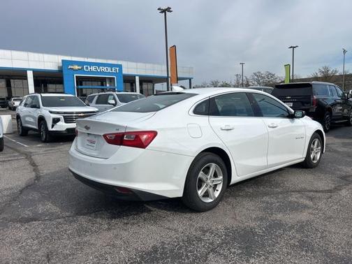 2024 Chevrolet Malibu FWD 1LT