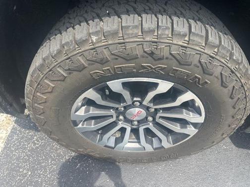2019 GMC Sierra 1500 AT4