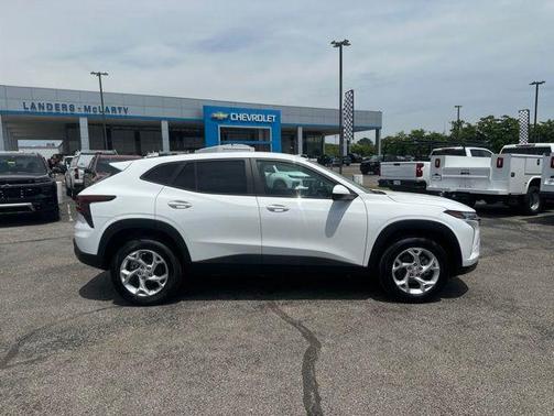 Summit White 2026 Chevrolet Trax LS