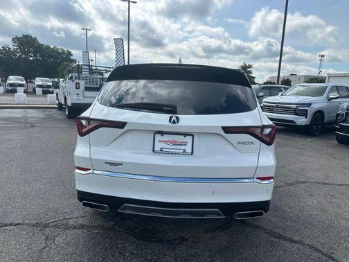 Platinum White Pearl 2025 Acura MDX Technology Package