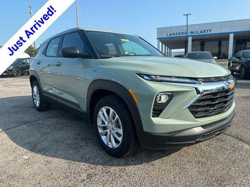 Cacti Green 2026 Chevrolet Trailblazer LS