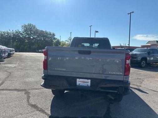 2025 Chevrolet Silverado 2500 Custom