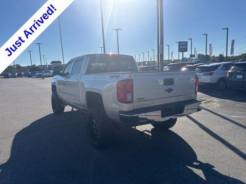 Silver Ice Metallic 2018 Chevrolet Silverado 1500 LTZ