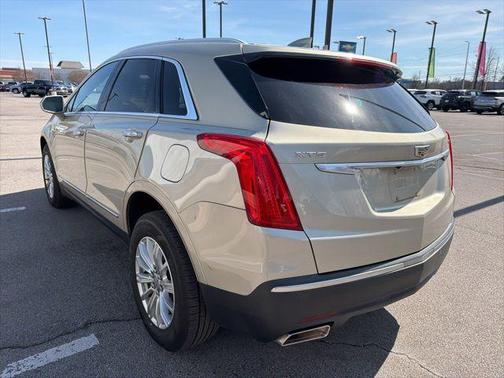 2017 Cadillac XT5 Base