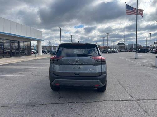 2023 Nissan Rogue SV