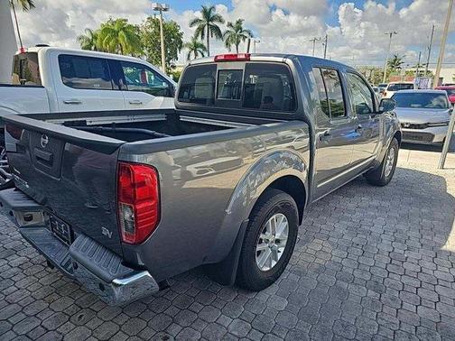 2021 Nissan Frontier SV