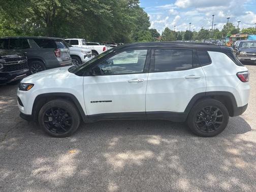 2023 Jeep Compass Latitude