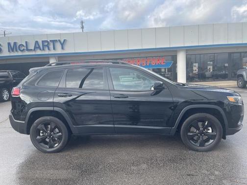 2023 Jeep Cherokee Altitude