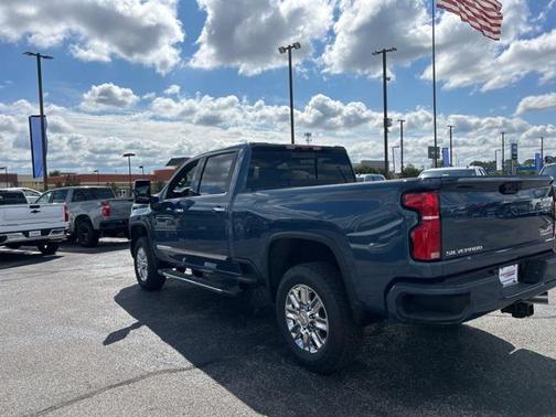 2025 Chevrolet Silverado 2500 High Country