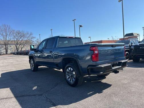 2026 Chevrolet Silverado 2500 Custom