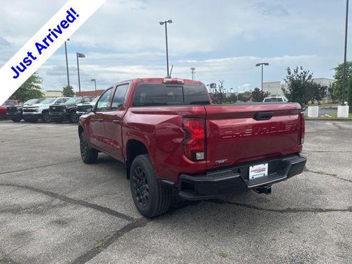 Radiant Red Tintcoat 2026 Chevrolet Colorado WT
