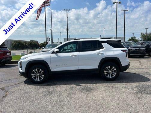 Summit White 2025 Chevrolet Equinox 1LT