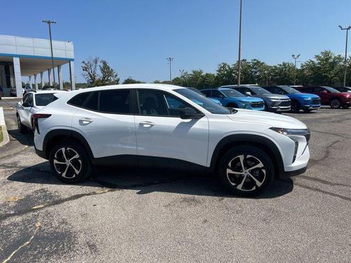 2024 Chevrolet Trax FWD 1RS