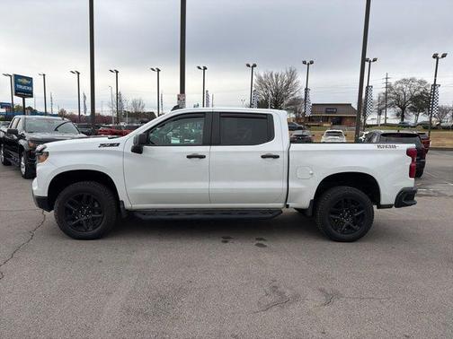 2023 Chevrolet Silverado 1500 Custom Trail Boss