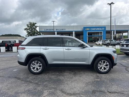 2022 Jeep Grand Cherokee Limited X