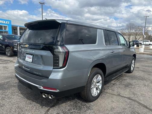 2025 Chevrolet Suburban Premier