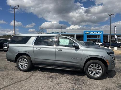 2025 Chevrolet Suburban Premier