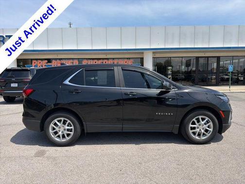 Mosaic Black Metallic 2022 Chevrolet Equinox 1LT
