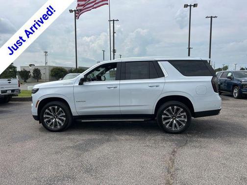 Polar White Tricoat 2026 Chevrolet Tahoe 4WD High Country