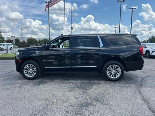 2021 GMC Yukon XL SLT