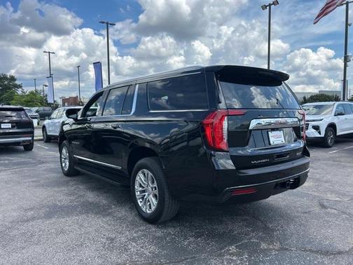 2021 GMC Yukon XL SLT